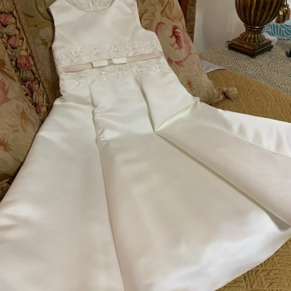 Ginnis Childs Formal Dress - Picture 1 of 6